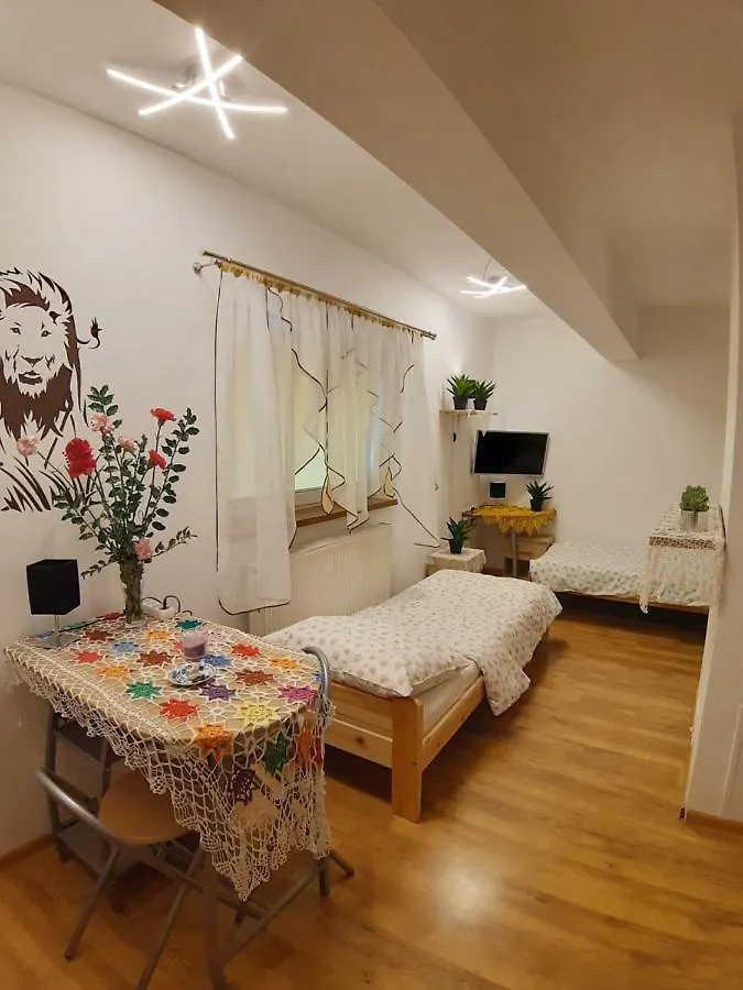 Apartament Pokoje Kwiatowe Chwaszczyno 0*,