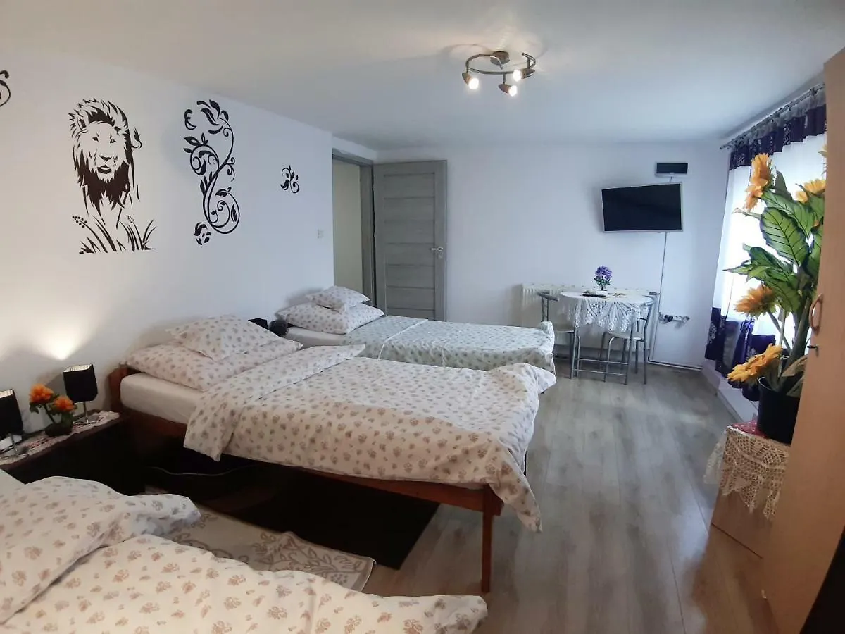 Apartament Pokoje Kwiatowe Chwaszczyno 0*,